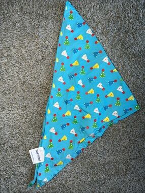 Top Paw Teal Bandana with Multicolor Party Hat Print